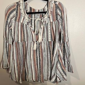 Altar’d State Boho-chic top